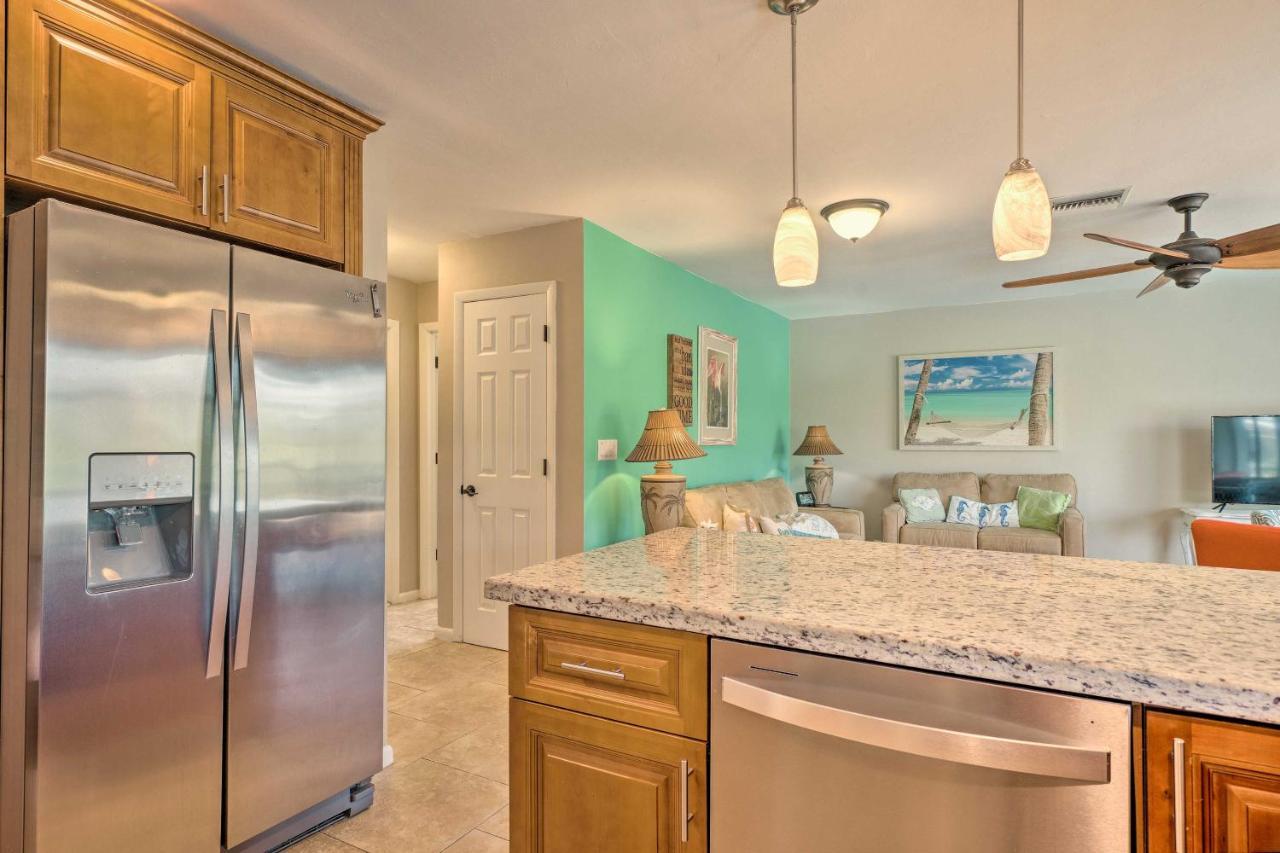 Pet-Friendly Fort Myers Home With Patio And Grill! North Fort Myers Exterior photo